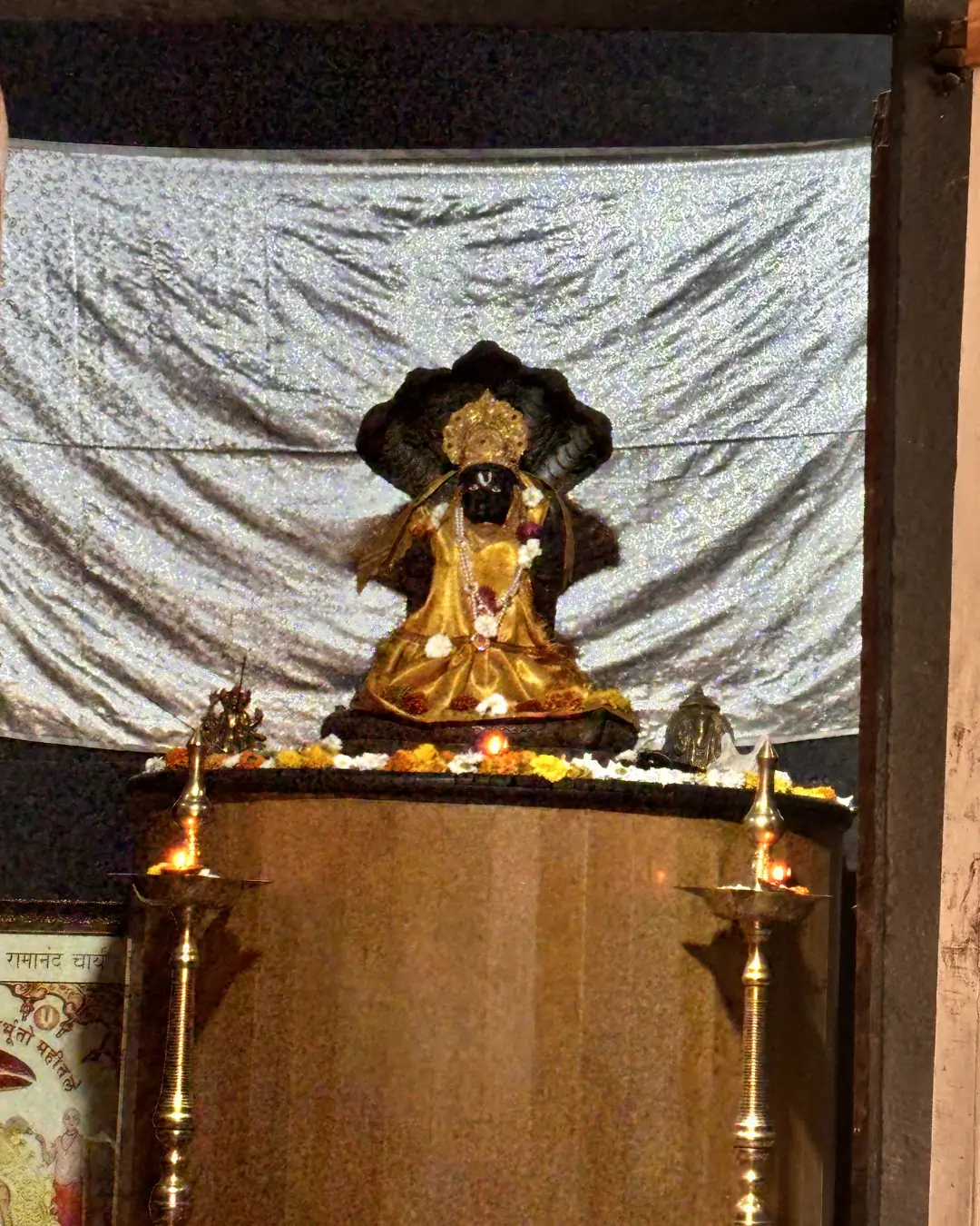 Laxmanji Sheshavatar Mandir Tapovan