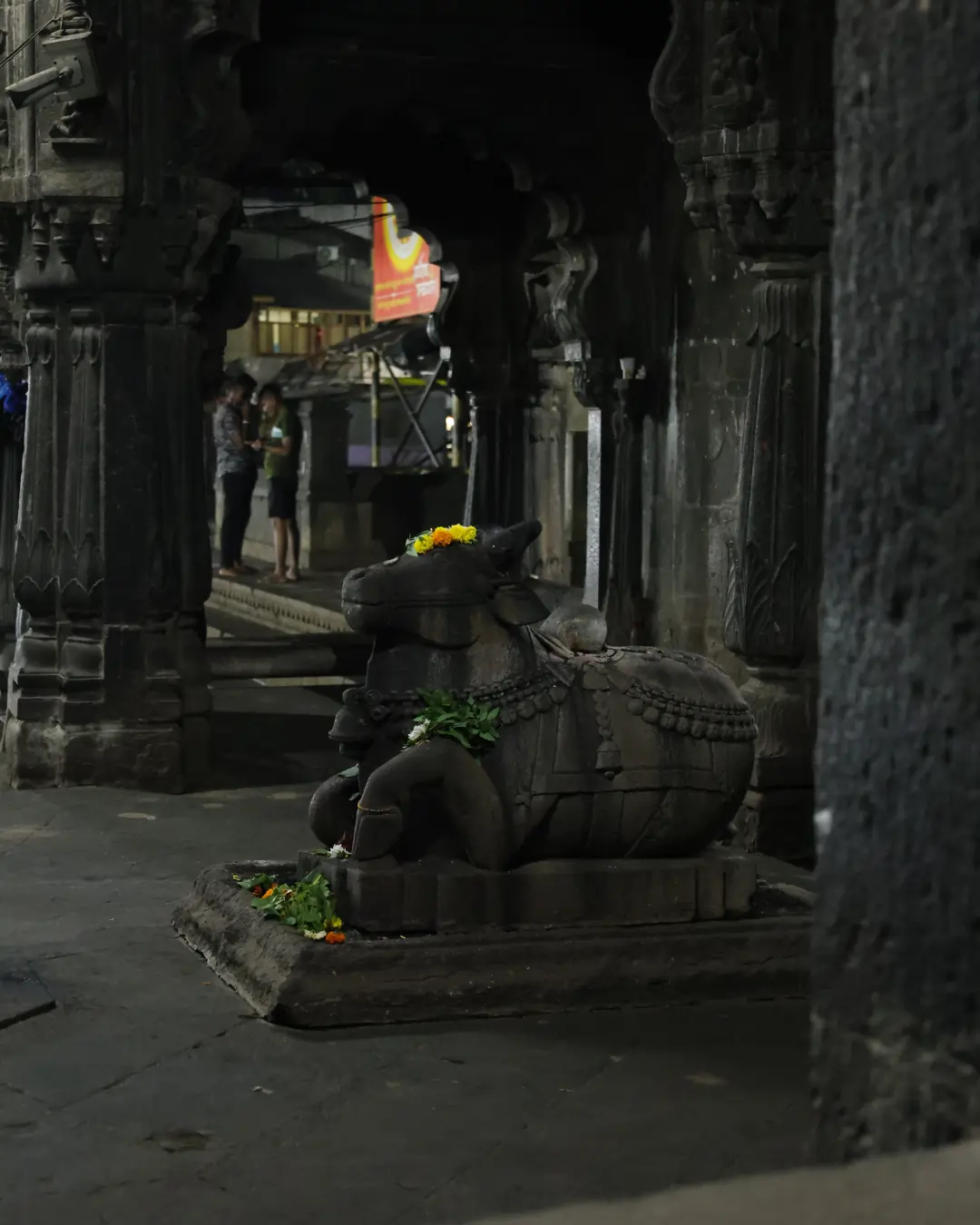 Kedareshwar Temple The temple is on the South-East corner of the Kushavarta pond
